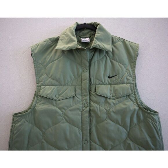 Nike Sportswear FB8737-386 Women's Sz XS Green Essentials Quilted Vest - Picture 3 of 12